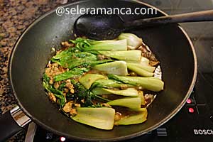 Membuat Bebek Masak Pak Choy Step 11