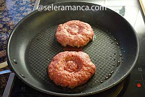 Masak Beef Burger Step 8
