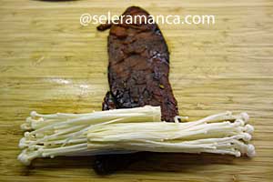 Masak Enoki Beef Roll Step 7