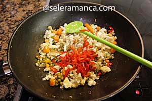 Masak Nasi Goreng Hongkong Golden Fried Rice Step 10
