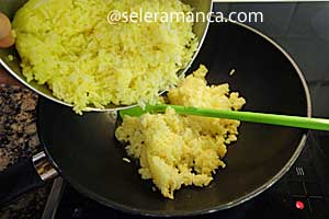 Masak Nasi Goreng Hongkong Golden Fried Rice Step 13
