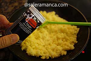 Masak Nasi Goreng Hongkong Golden Fried Rice Step 13