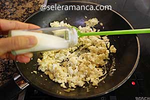 Masak Nasi Goreng Hongkong Golden Fried Rice Step 8