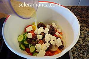 Cooking Greek Salad Step 11
