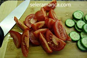 Cooking Greek Salad Step 2