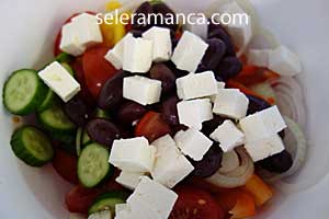Cooking Greek Salad Step 9 