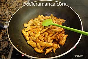 Masak Kari Ayam Merah Thailand Step 6