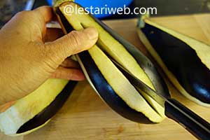 Masak Karniyarik khas turki Step 2