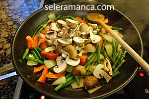 Cooking Mixed Vegetables Provence Style Step 5