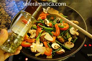 Cooking Mixed Vegetables Provence Style Step 7