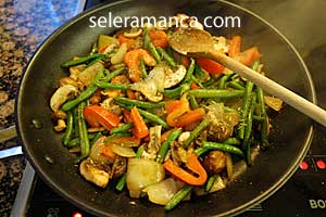 Cooking Mixed Vegetables Provence Style Step 9