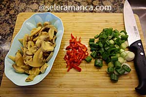 Masak Omelet Sayur Filet Ikan Step 1