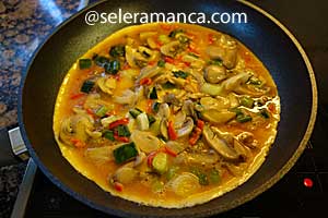Masak Omelet Sayur Filet Ikan Step 8