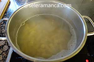 Masak Salad Pasta Ikan Tuna Step 1