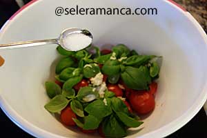 Masak Spaghetti Saus Tomat Segar Step 4