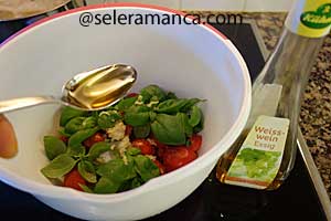 Masak Spaghetti Saus Tomat Segar Step 7