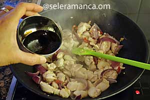 Membuat Tumis Ayam Kacang Mete Step 8