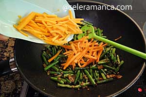 Cooking Tumis Sayuran Oriental1 Step 7